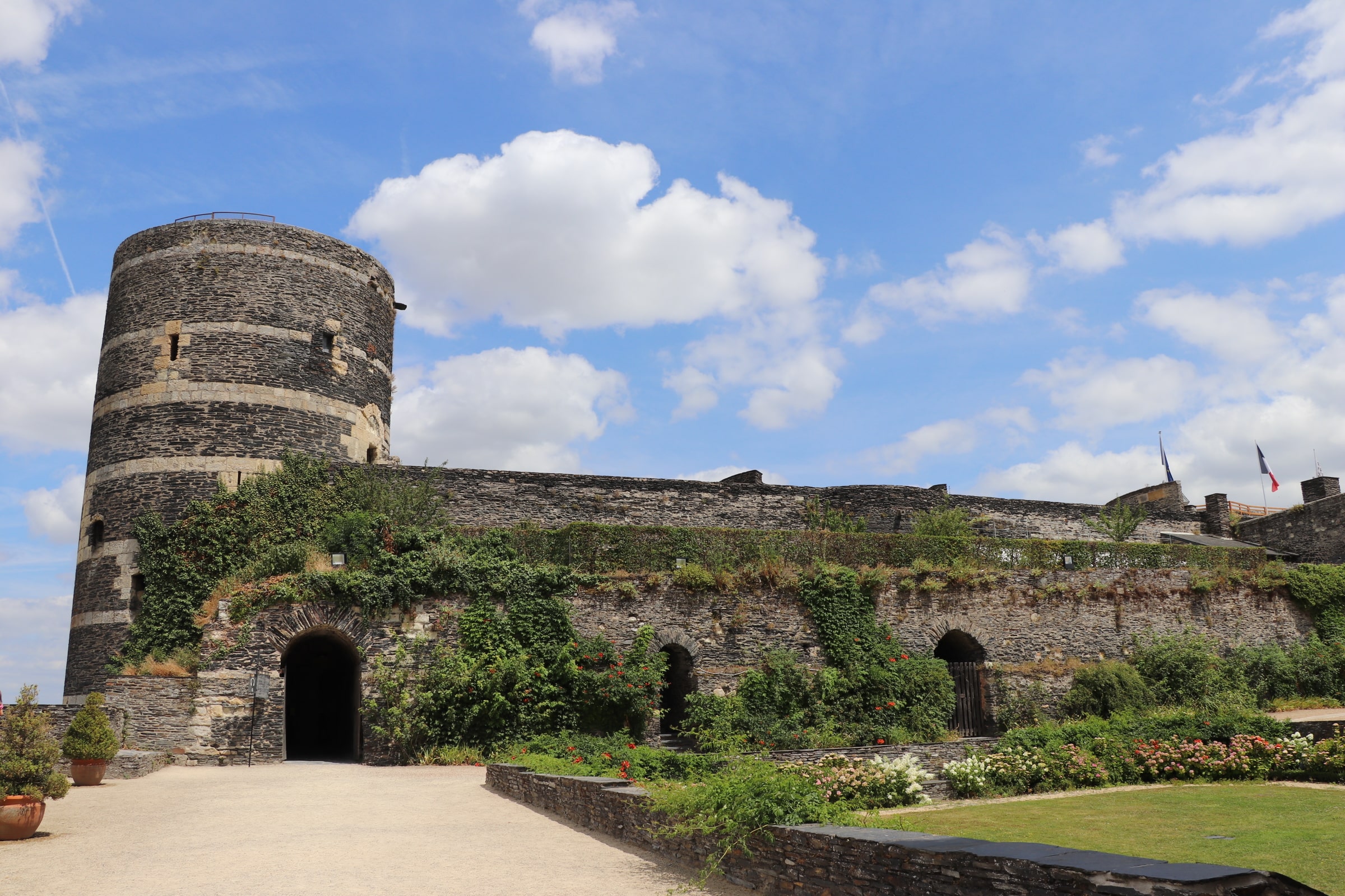 chateau angers visiter